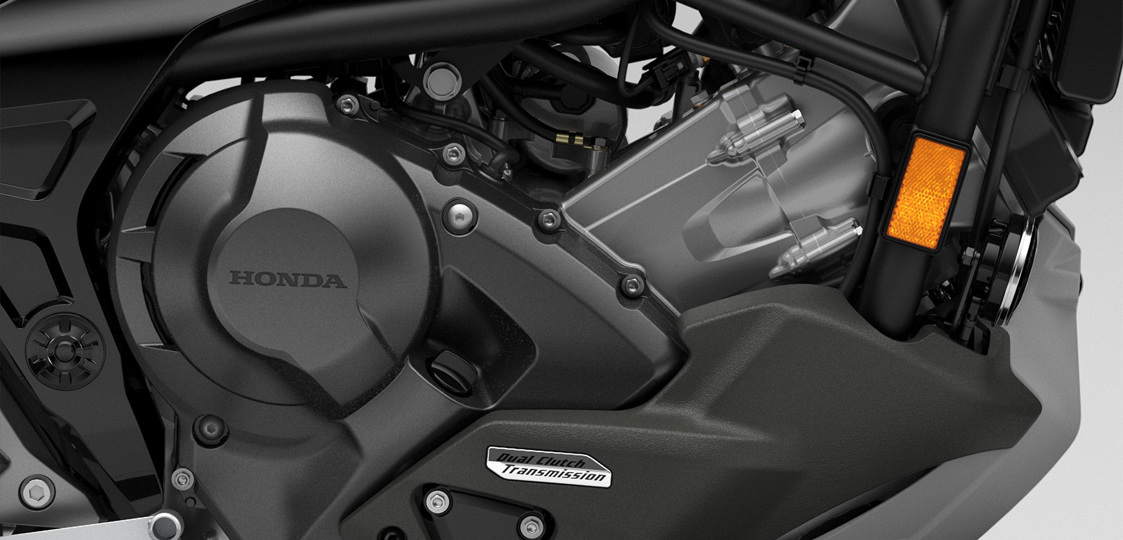 25YM-NC750X_Features_Performancejpg_1