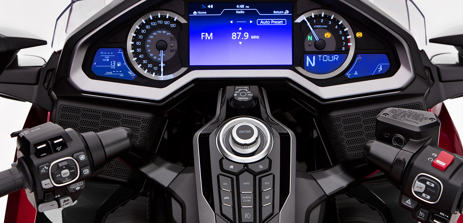 GL1800ABS_Features3_2021-03-16-092643jpg_1