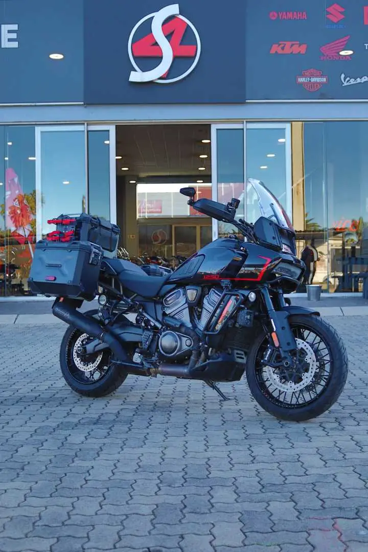 #image_title